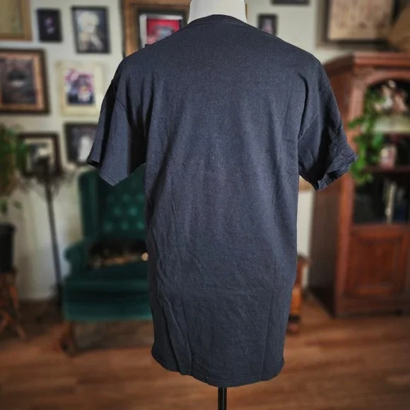 Black Minnie Mouse Skeleton Graphic T Shirt Gildan Heavy Cotton Size Medium - Picture 4 of 6